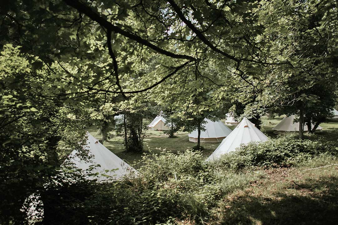 hebergement seminaire camargue aire naturelle camping