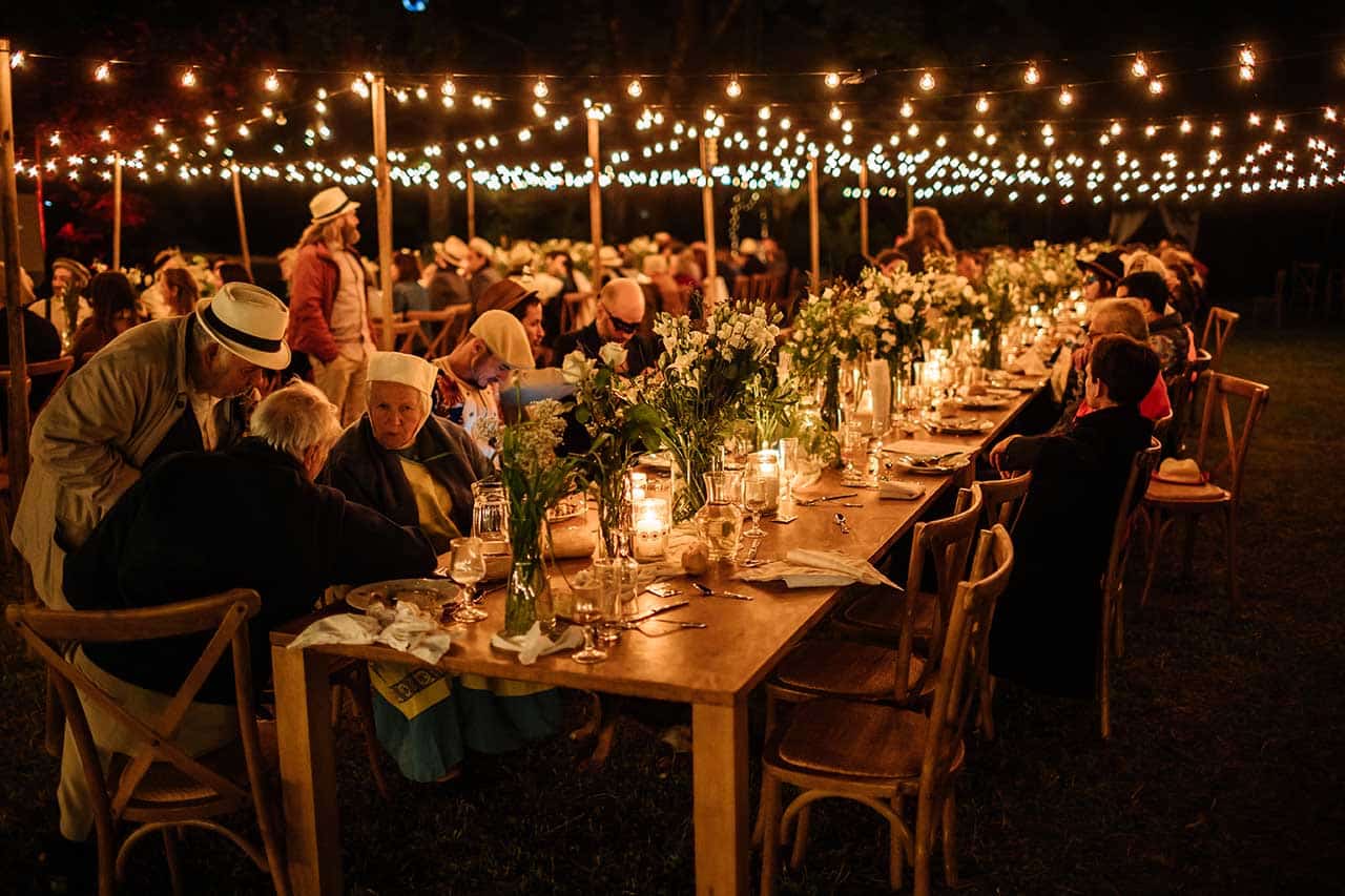 banquet familial en extérieur