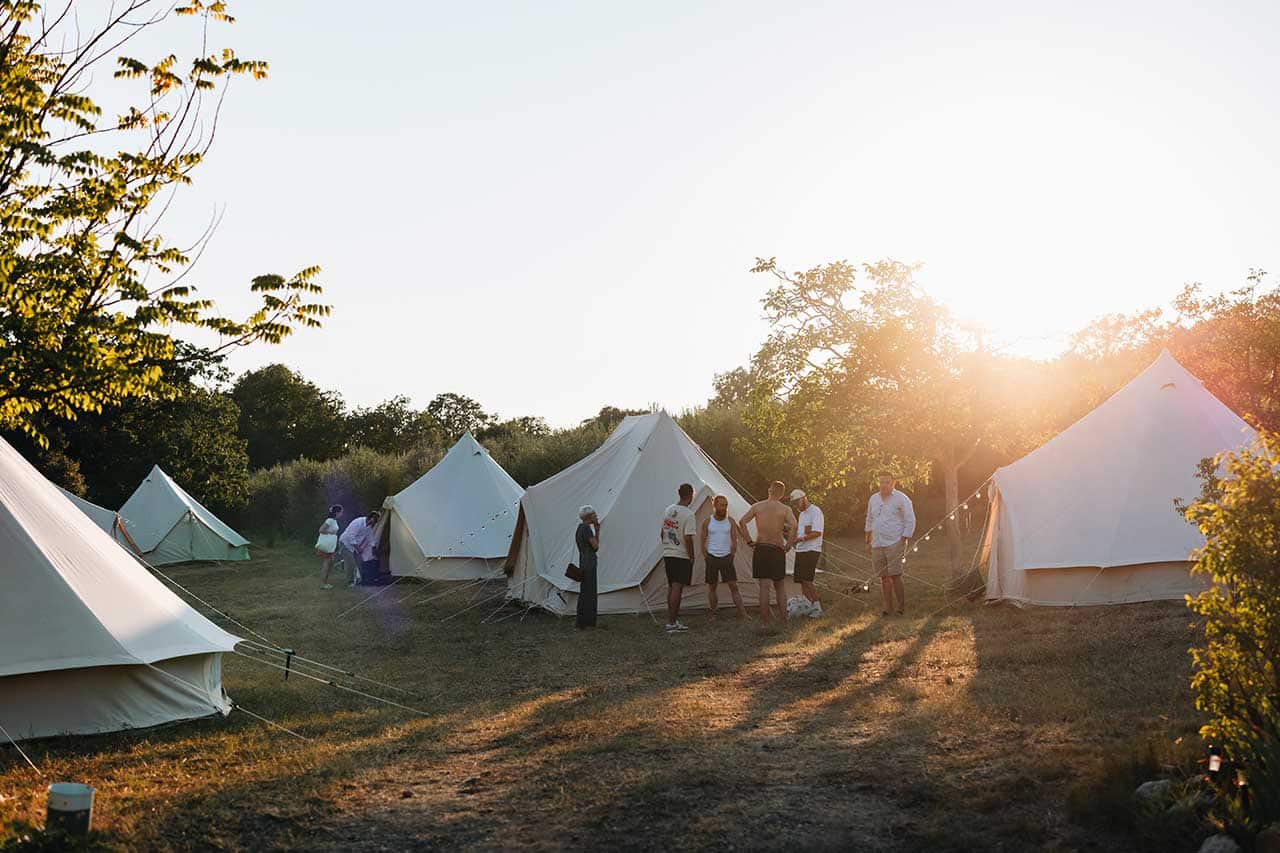 tentes hébergement groupe mariage nature chic