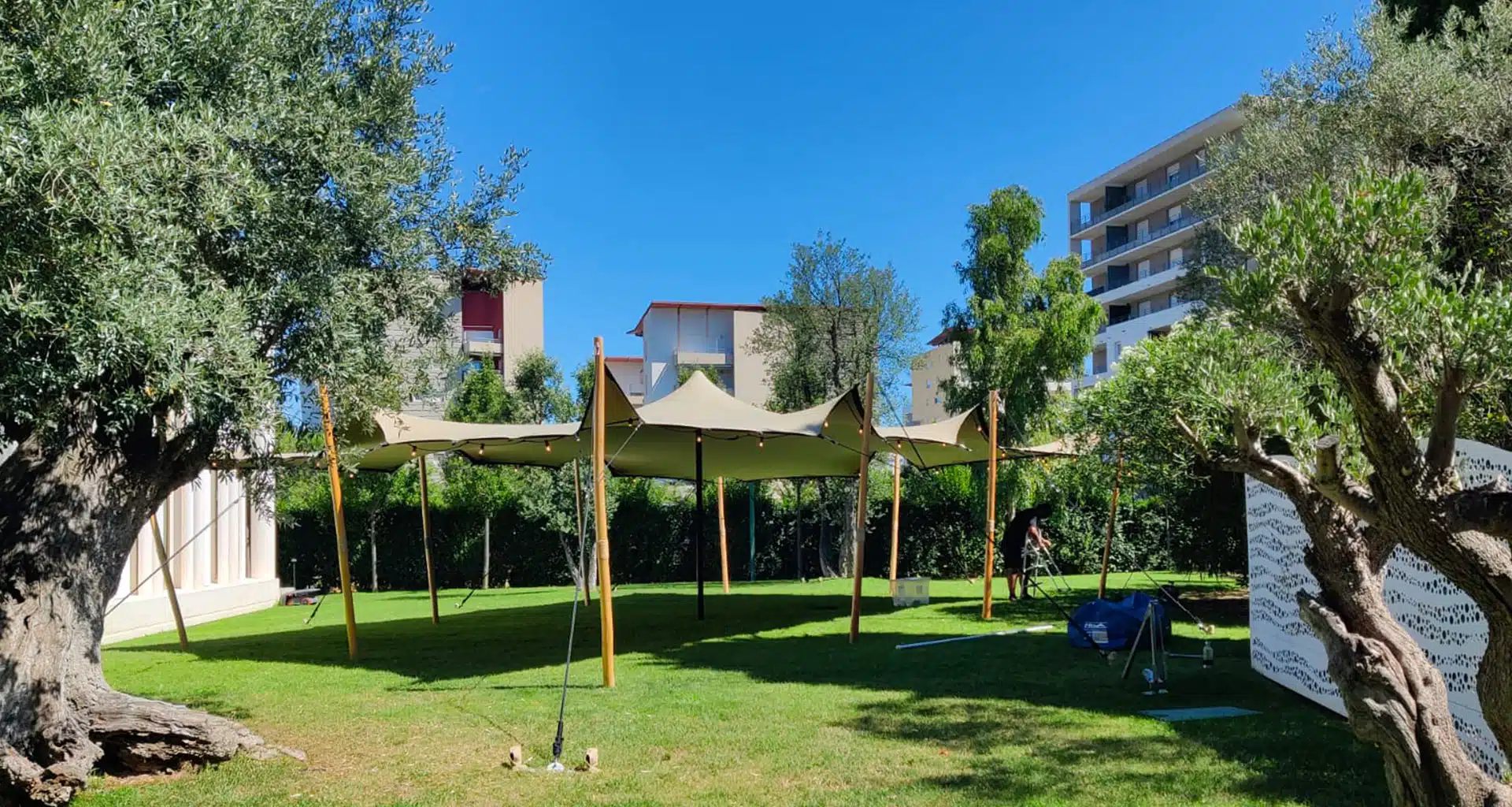 Location tente professionnelle pour séminaire Hérault