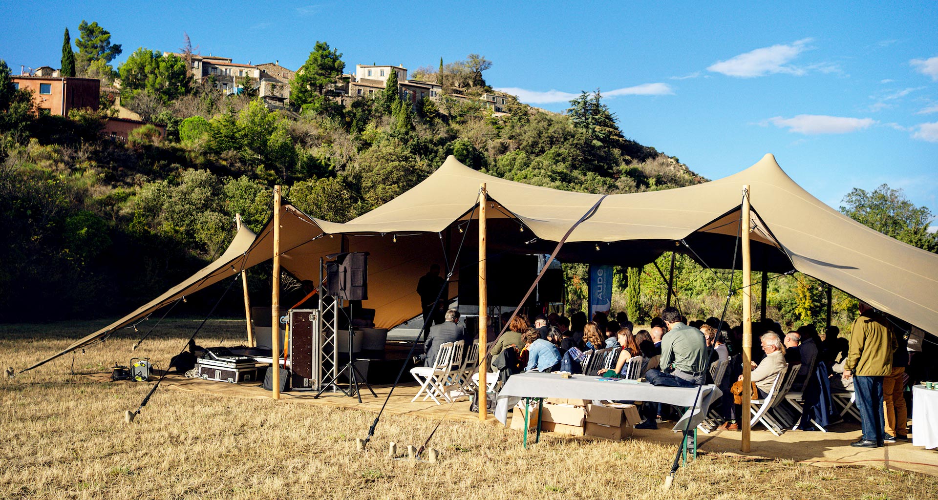 Tente pour séminaire en Hérault